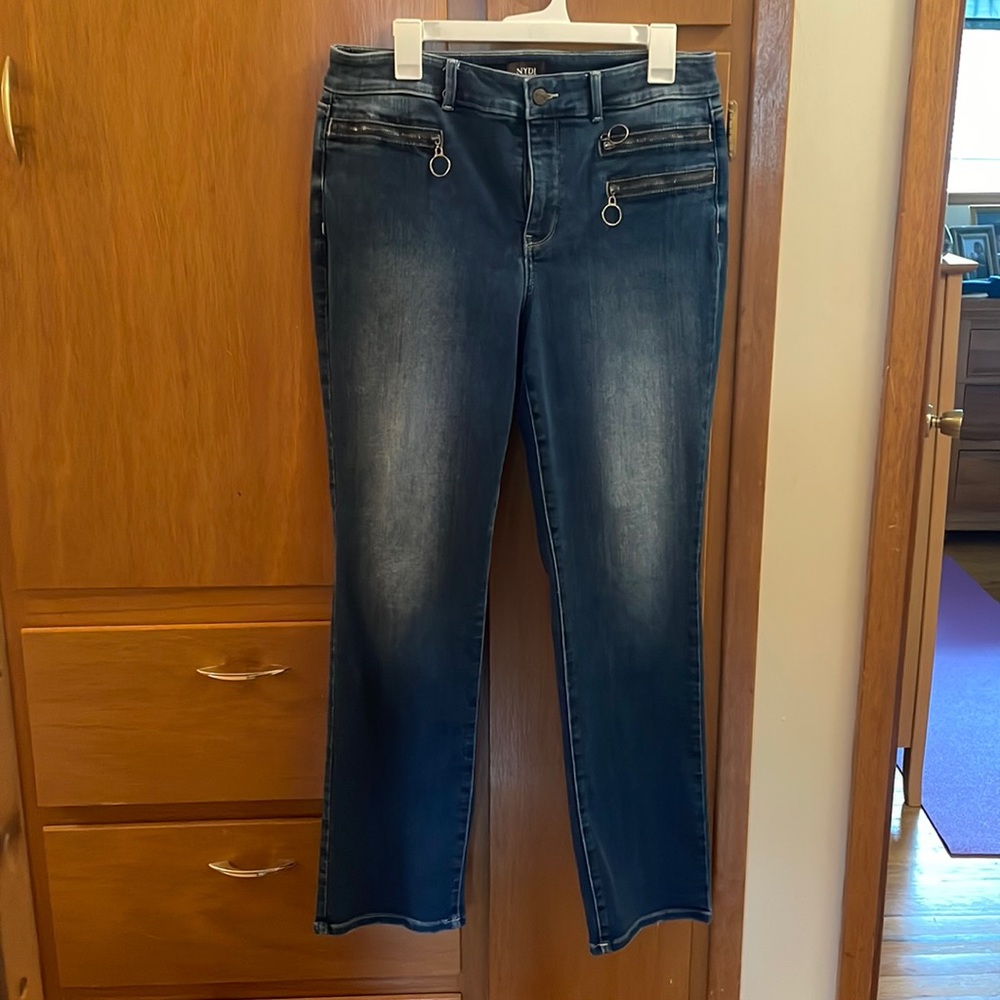 NYDJ 12 Gently used